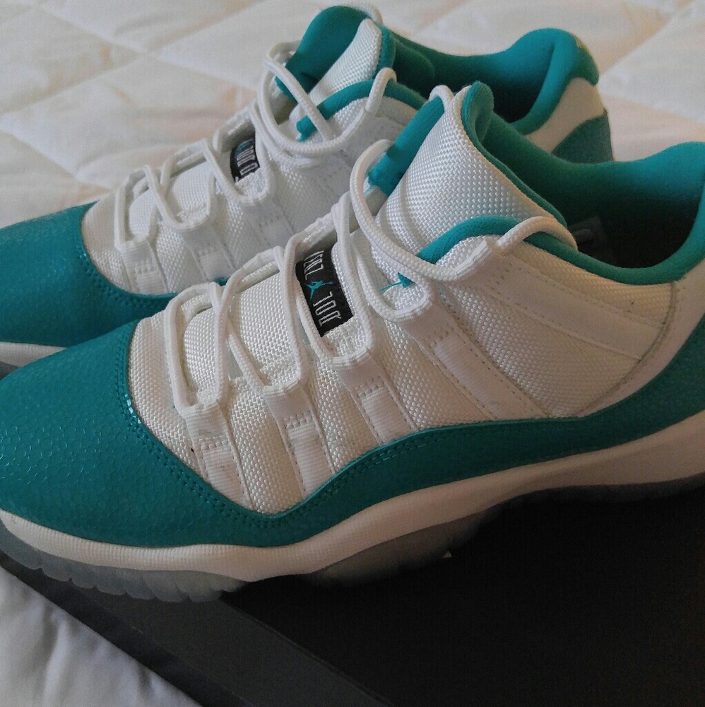 Jordan 11 Retros